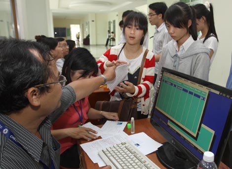 Tp.HCM: Ít sai sót trong hồ sơ dự thi đại học đợt 1 ảnh 1